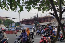 Ditinggal Petugas Dishub, Lampu Merah Simpang Kampung Utan Langsung Semrawut