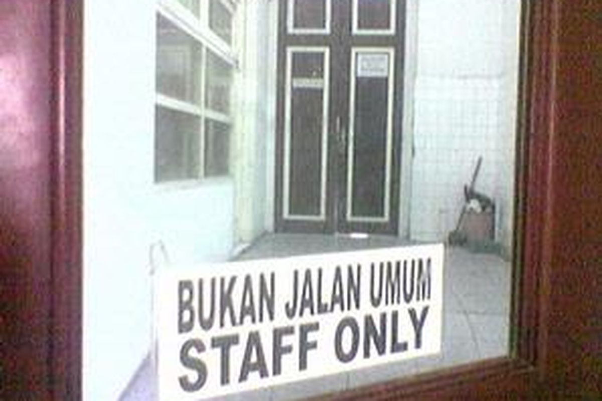 Korban mutilasi ditaruh di Ruang Pendingin Kamar Mayat sebelum dijemput anggota keluarganya.