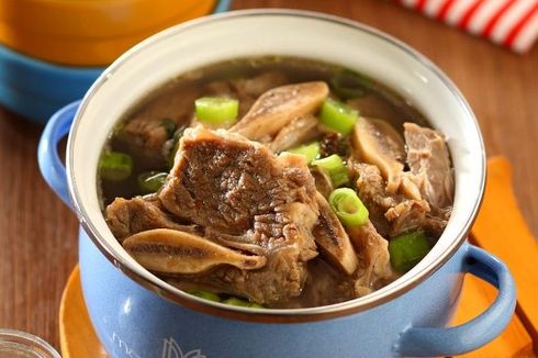 Resep Sop Iga Daun Kedondong untuk Menu Bukber Istimewa