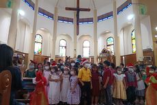 Antusiasme Anak-anak Mengikuti Misa Kudus di Gereja Santo Servatius Kampung Sawah