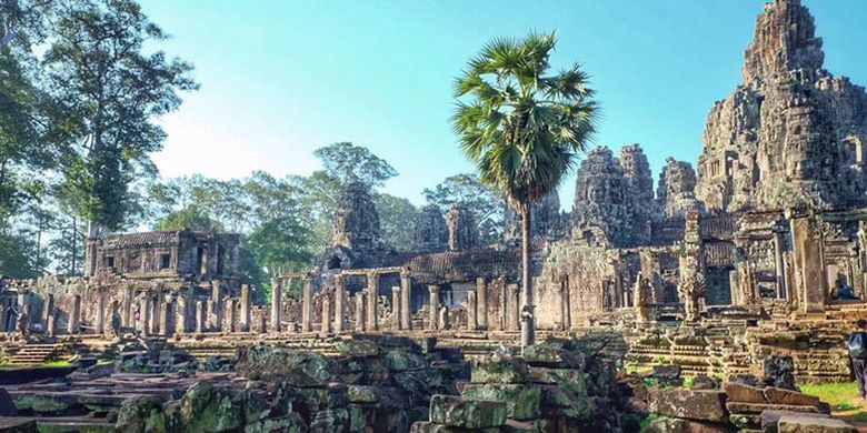 Kuil Bayon di Kamboja