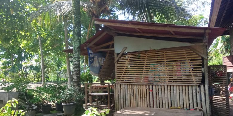 Kondisi salah satu warung sebelum mendapatkan bantuan program Bedah Warung di Kabupaten Jembrana. 