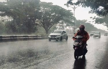 Ilustrasi hujan. BMKG memperkirakan hujan lebat melanda sejumlah wilayah pada 24-25 Maret 2025