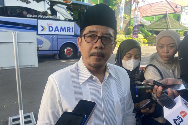 Sekretaris Petugas Penyelenggara Ibadah Haji (PPIH) Embarkasi Surabaya, Abdul Haris, Senin (20/5/2024).