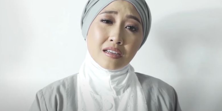 Lirik Dan Chord Lagu Pengganti Cinta Sejati Moza Halaman All Kompas Com