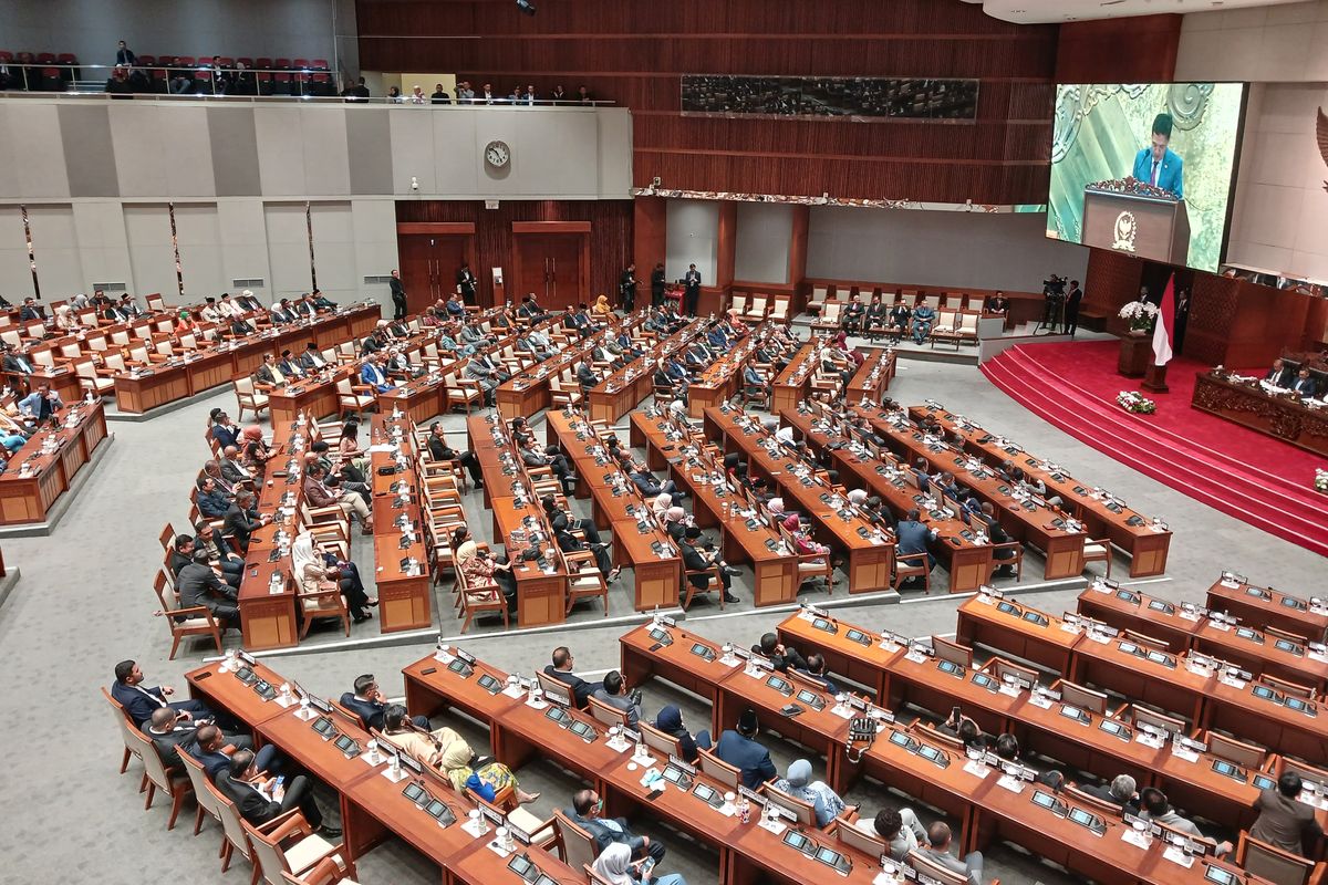 308 Anggota Dewan Hadiri Rapat Paripurna Penutupan Masa Sidang DPR