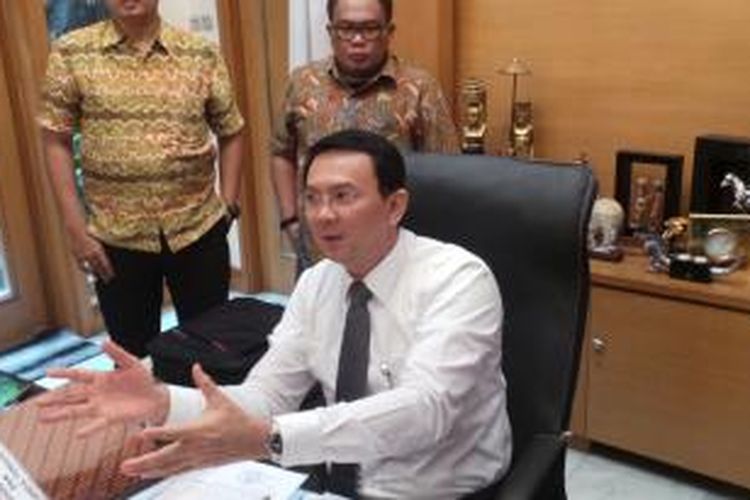 Gubernur DKI Jakarta Basuki Tjahaja Purnama di ruang kerja Gubernur, di Balaikota, Kamis (22/1/2015).