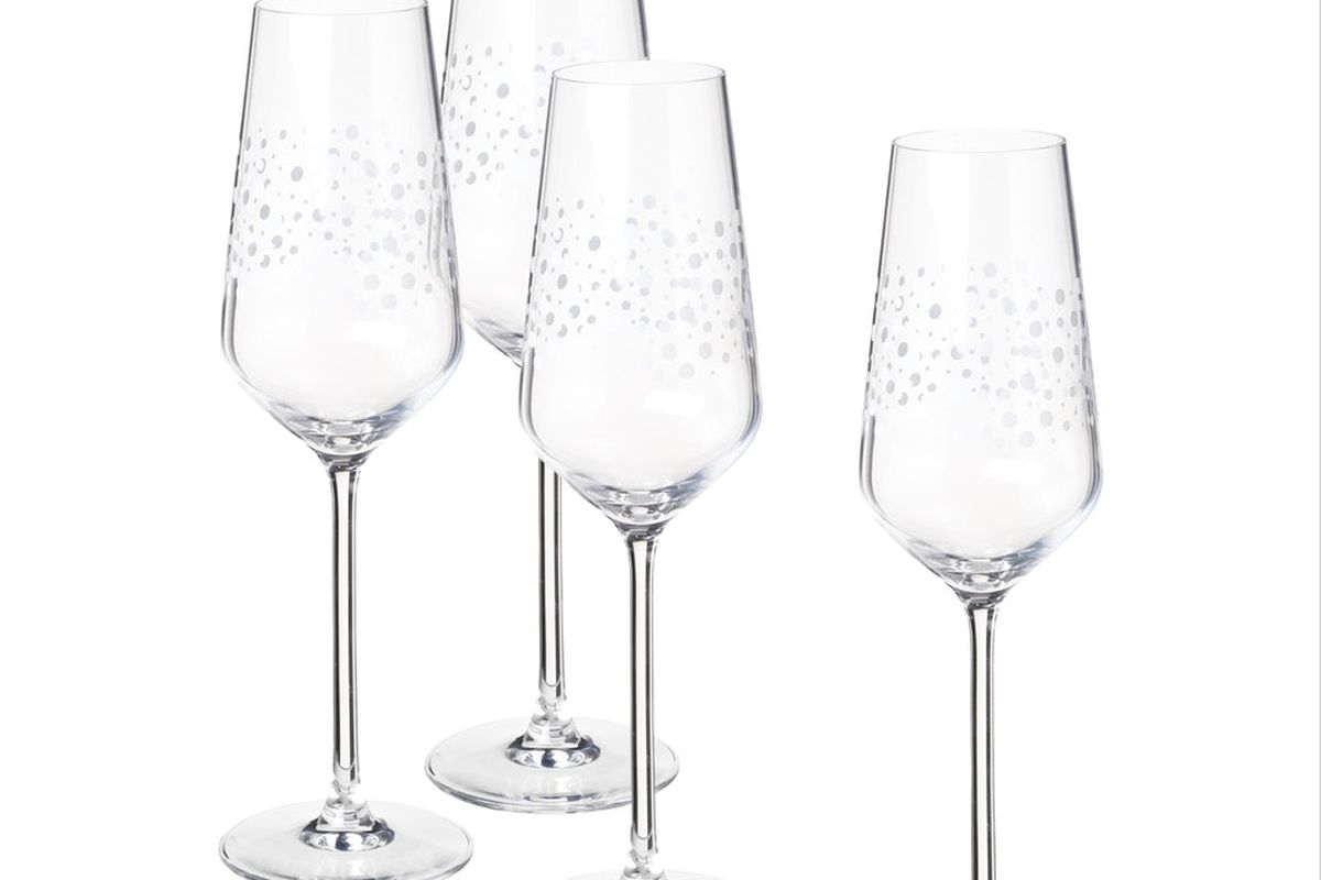 Gelas bertangkai IKEA