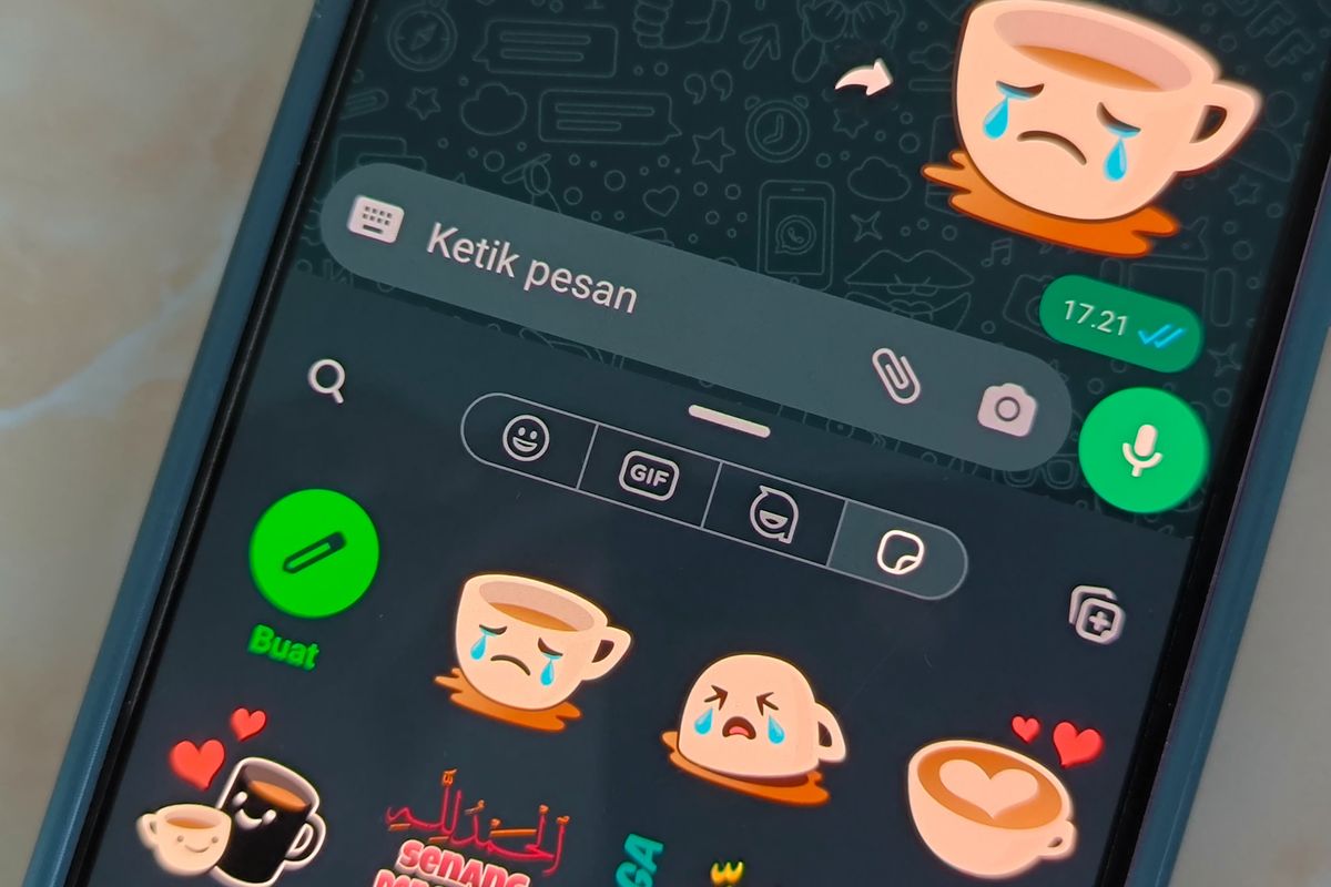 Cara membuat stiker WhatsApp dari foto tanpa aplikasi.