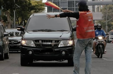 Dishub DKI Jakarta Janji Tindak Juru Parkir Liar di Minimarket