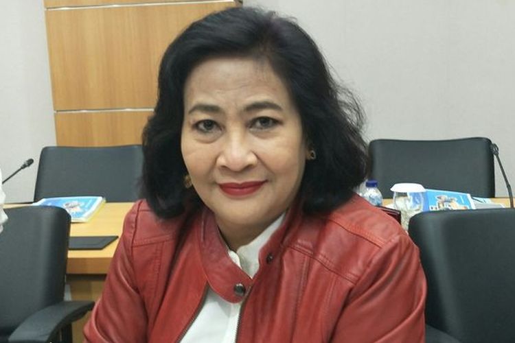 Anggota DPRD DKI Jakarta dari Fraksi PDI-P Cinta Mega di Gedung DPRD DKI Jakarta, Jumat (6/12/2019).(KOMPAS.com/NURSITA SARI)