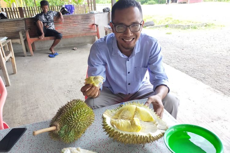 Durian di Desa Pulot, Kecamatan Leupung, Kabupaten Aceh Besar.