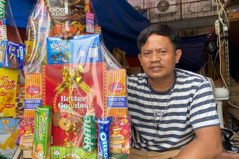 Sebut Penjualannya Menurun, Pedagang Parsel di Cikini: Banyak Pembeli Terima THR Mepet Lebaran