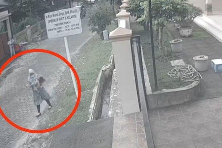 NA, dokter wanita terekam CCTV aniaya bayi anak tetangga hingga menjerit-jerit 