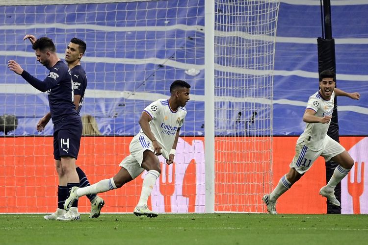 Penyerang Real Madrid Rodrygo merayakan gol ke gawang Man City pada leg kedua semifinal Liga Champions di Stadion Santiago Bernabeu, Kamis (5/5/2022) dini hari WIB.