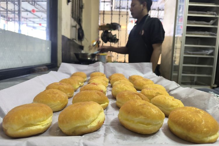 Kayna Bakery, Roti Buatan Warga Binaan Lapas Narkotika Pamekasan yang Laris Manis
