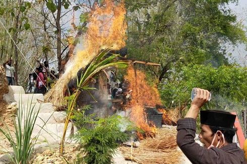 Massa Bakar Tempat Wisata di Pamekasan karena Diduga Jadi Sarang Maksiat