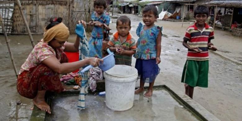Warga Rohingya Ditelantarkan di Hutan Thailand