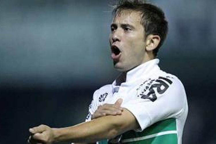 Gelandang Cruzeiro asal Brasil, Everton Ribeiro.