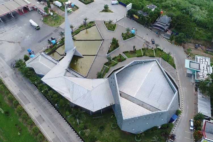 5 Fakta Desain  Masjid  Al Safar Karya Ridwan Kamil yang 