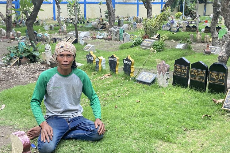 Kisah Hariyanto, Preman yang Pilih Jalan Hidup Jadi Juru Kunci Makam di Surabaya