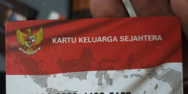 Salah satu KKS program PKH yang tak diberikan kepada penerima di Kecamatan Pangkalan Kerinci, Kabupaten Pelalawan, Riau.