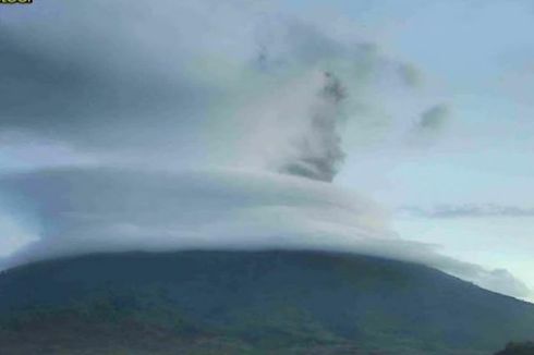 Gunung Ili Lewotolok Kembali Meletus, Keluarkan Abu Setinggi 1 Km