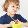 10 Cara Mengatasi Anak Susah Makan