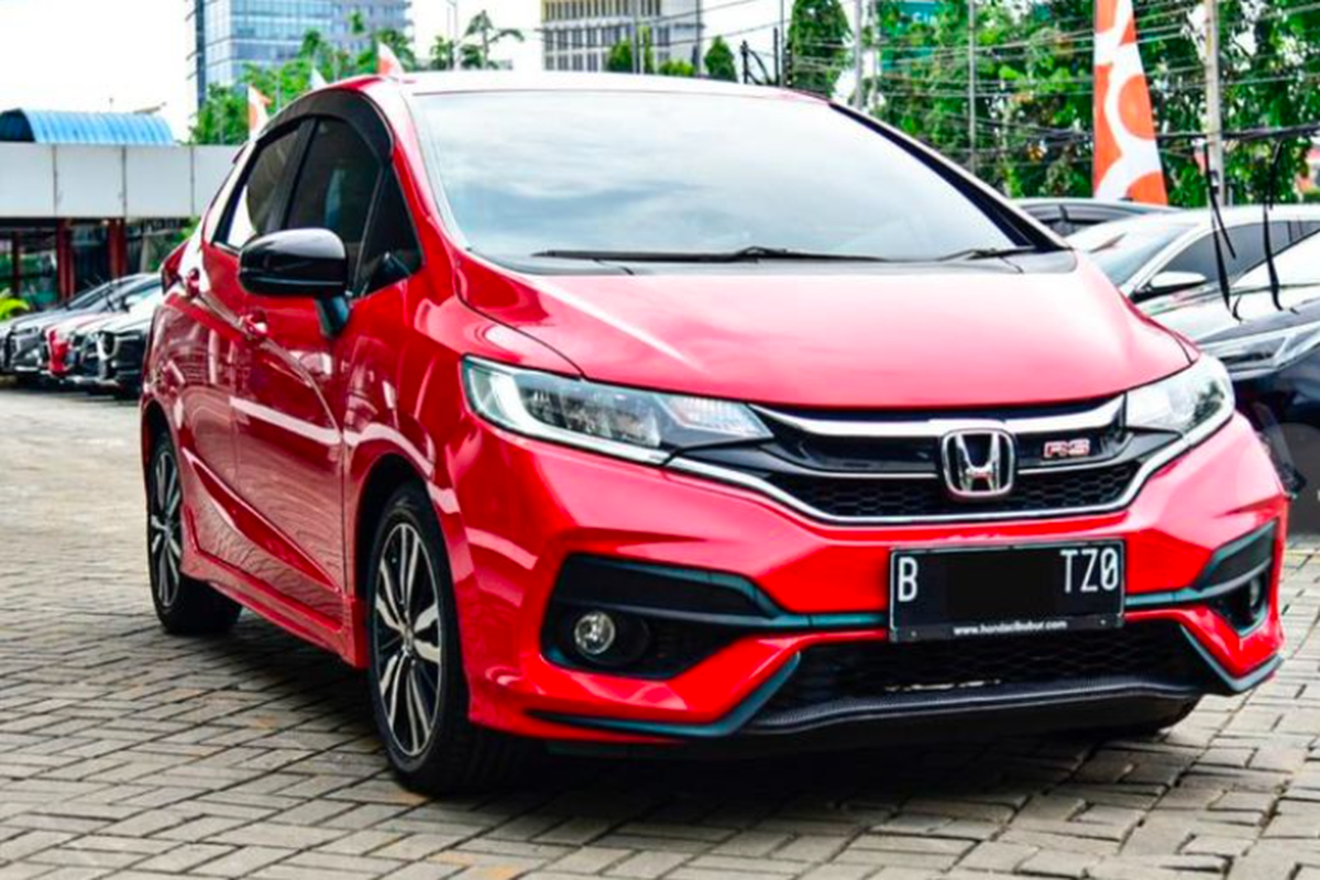 Ilustrasi Honda Jazz generasi ketiga