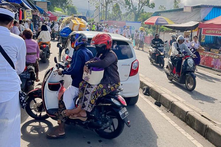 Lalu lintas di Bali