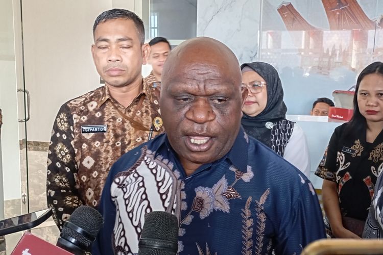 Mengapa Menteri HAM Dukung Kebijakan Pendidikan di Barak Militer ala Dedi Mulyadi?