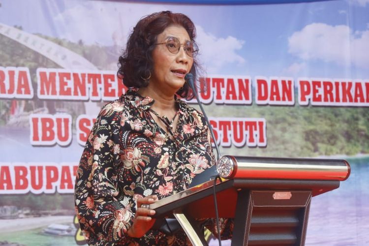 Menteri Kelautan dan Perikanan Republik Indonesia Susi Pudji Astuti dalam kunjungan kerjanya di Kabupaten Kepulauan Selayar melakukan pertemuan dengan seluruh stakeholder daerah di Pendopo Rumah Jabatan Bupati, Senin (21/4/2019).
