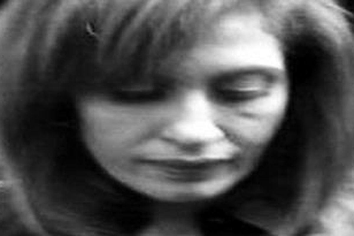 Silvalay Noor Athalia alias Ata, istri Raul Lemos, mantan kekasih Krisdayanti (KD)