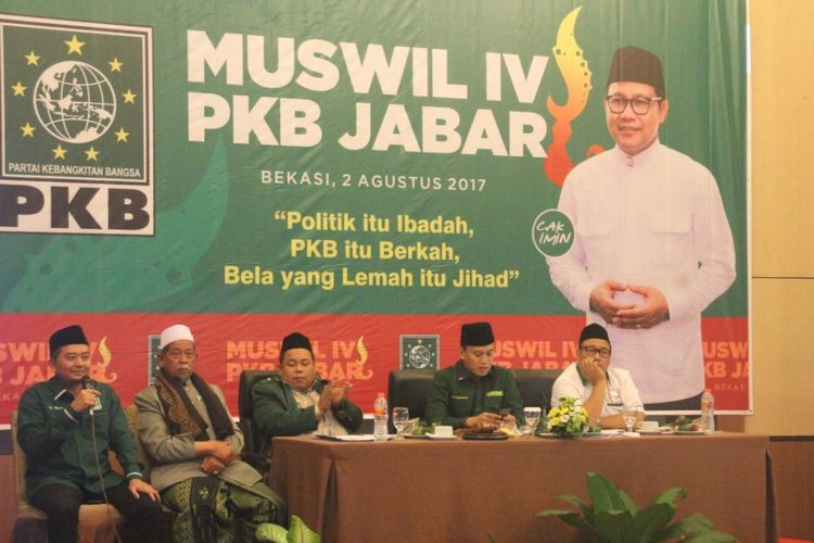 Pelaksanaan Musyawarah Wilayah IV Partai Kebangkitan Bangsa (PKB) Jawa Barat. Muswil tersebut memiliki tiga agenda, di antaranya memperkenalkan bakal calon gubernur Jabar dan pemilihan Ketua DPW PKB Jabar. 