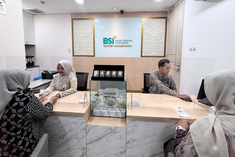 Jelang Tahun Ajaran Baru, Gadai Emas BSI Melonjak 100 Persen