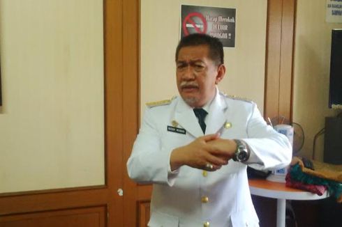 Ini Puisi Kemerdekaan Gus Mus yang Dibacakan Deddy Mizwar