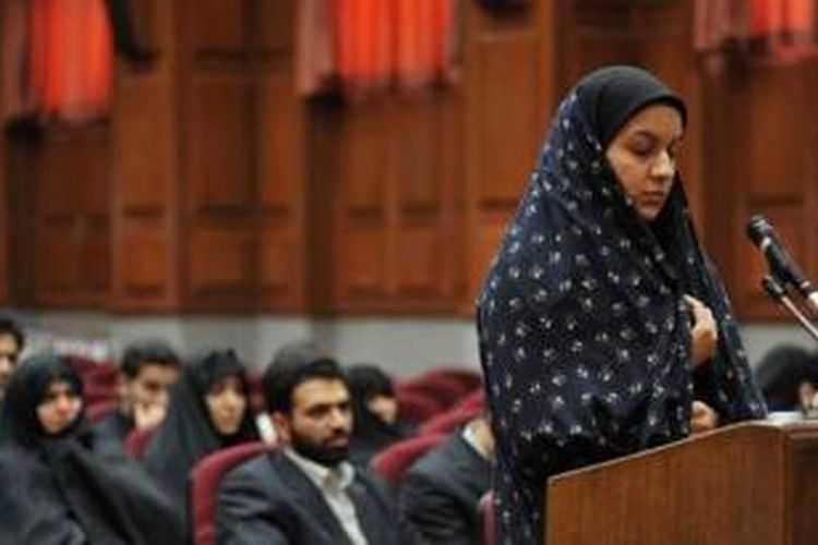 Reyhanneh Jabbari dinyatakan bersalah membunuh seorang pria yang akan memperkosanya dan kini perempuan itu menunggu eksekusi hukuman mati.