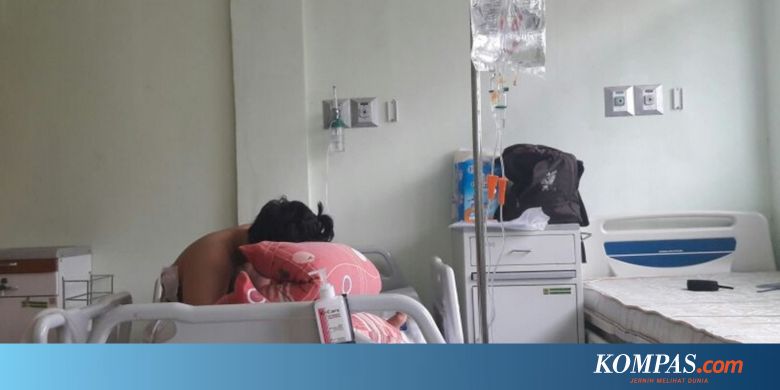 70 Koleksi Gambar Orang Nunggu Di Rumah Sakit HD Terbaru