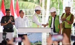 Presiden Apresiasi Kemenkominfo yang Selesaikan Pembangunan 4.990 BTS 4G 