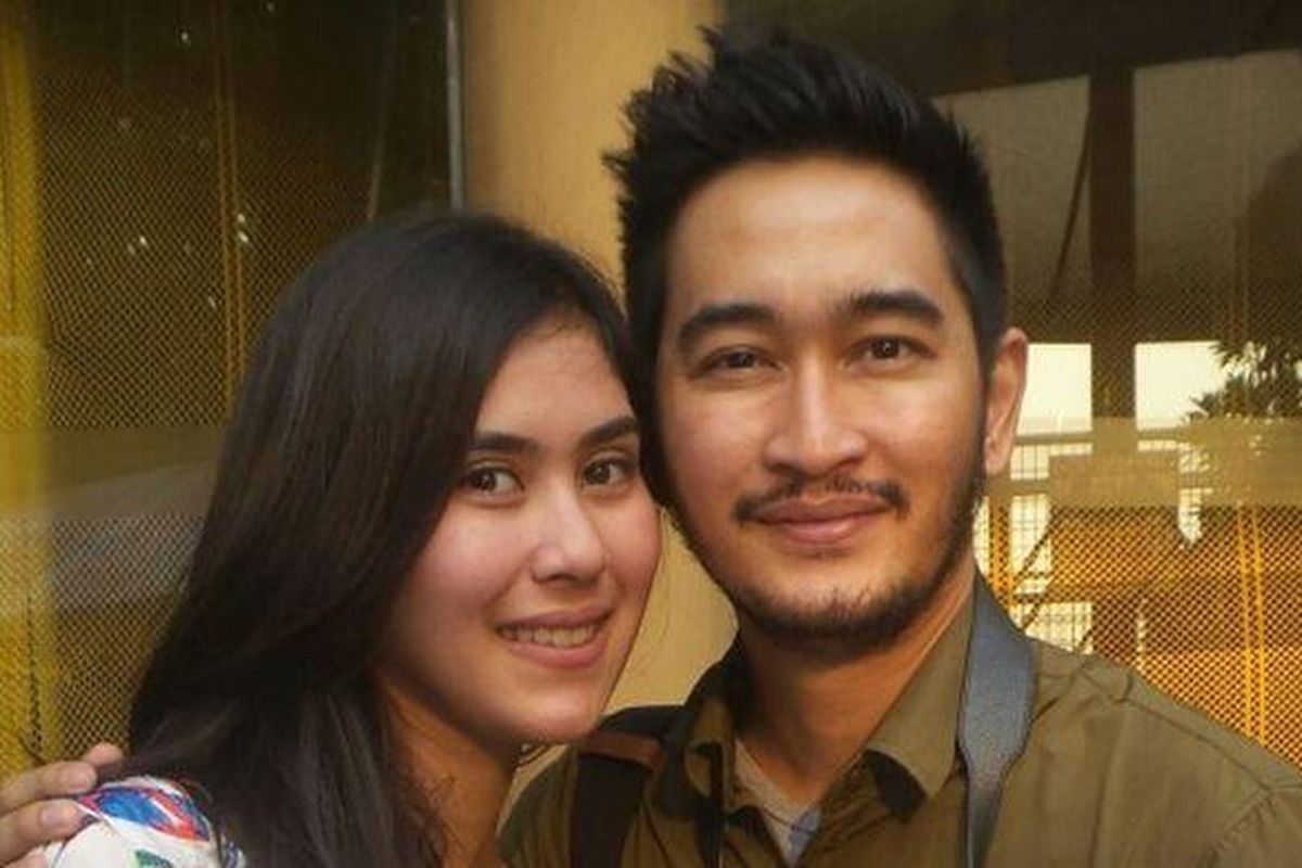 Syahnaz Sadiqah dan Ritchie Ismail atau Jeje Govinda