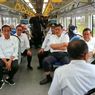 Naik Kereta Pertama di Sulawesi, Jokowi: Nyaman, Keretanya Ber-AC...