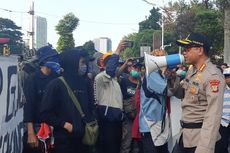 Polisi Tanya Siapa Korlap Demo di Palmerah, Pelajar Tak Jawab dan Terus Bernyanyi