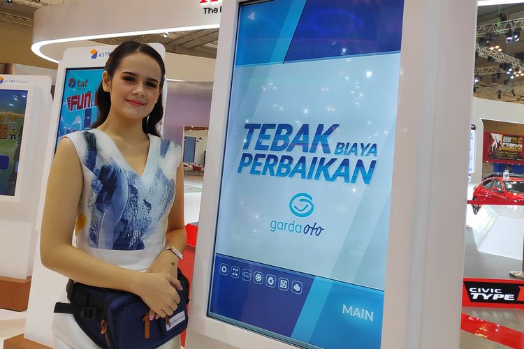 Beragam permainan ditawarkan di lantai pameran GIIAS 2019