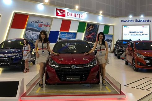 Daihatsu Ayla Turbo Sapa Warga Surabaya