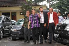 Penyidik Klarifikasi Dokumen-dokumen Milik Denny Indrayana