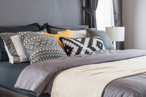 Alasan Mengapa Seprai dan Bed Cover Baru Harus Dicuci Sebelum Dipakai