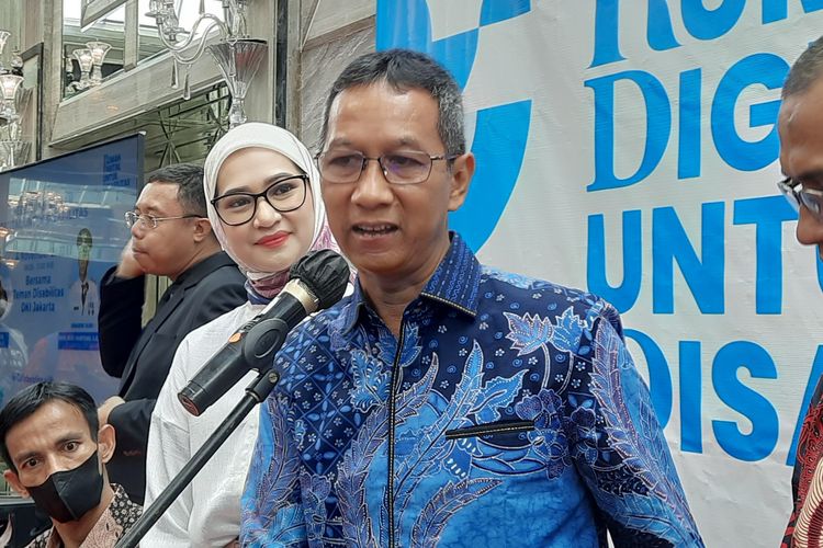 Penjabat Gubernur DKI Jakarta Heru Budi Hartono saat ditemui di Jalan Teluk Betung, Tanah Abang, Jakarta Pusat, Jumat (4/11/2022). 