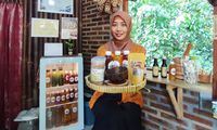 Dwi Kuntari Rela Lepaskan Profesi Bidan demi Fokus Usaha Jamu