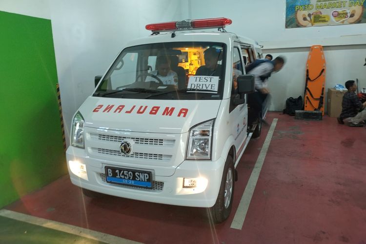 Karoseri CKM Sosialisasikan Teknologi Ambulans Listrik di DKI Jakarta