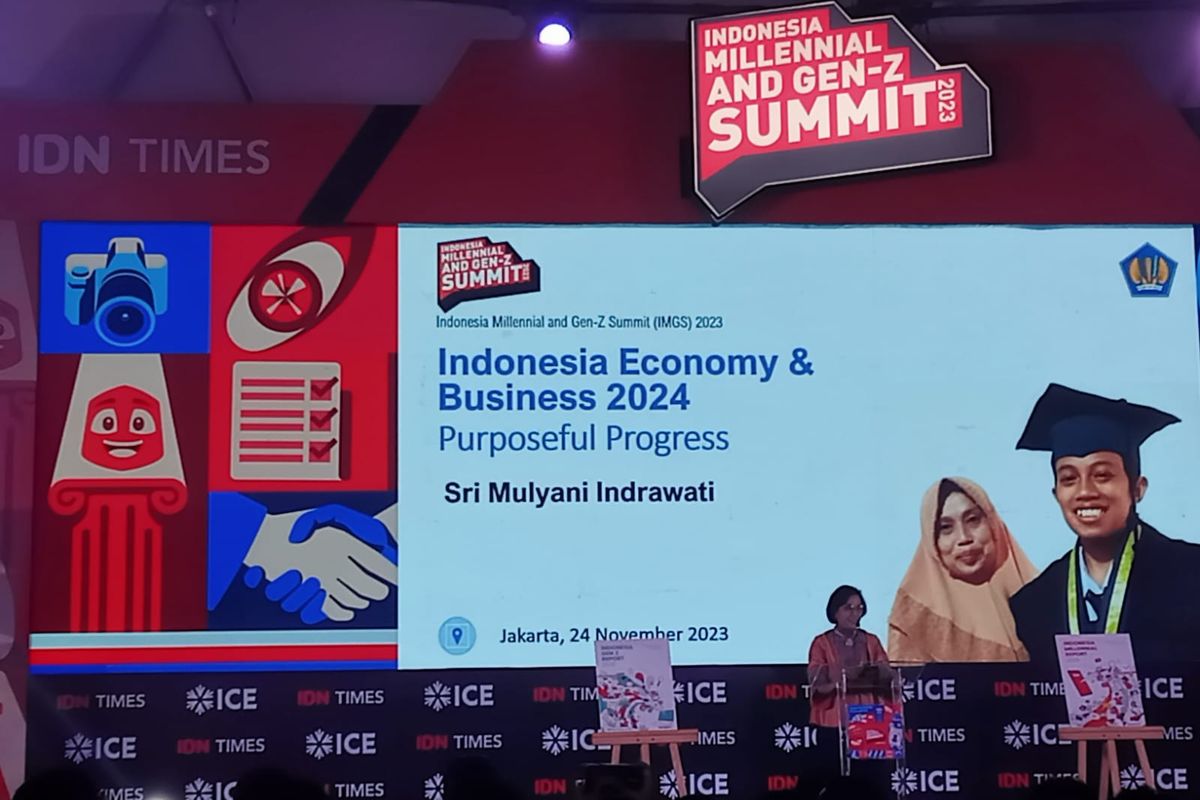 Menteri Keuangan Sri Mulyani Indrawati dalam Indonesia Millenial and Gen-Z Summit di Jakarta, Jumat (24/11/2023).